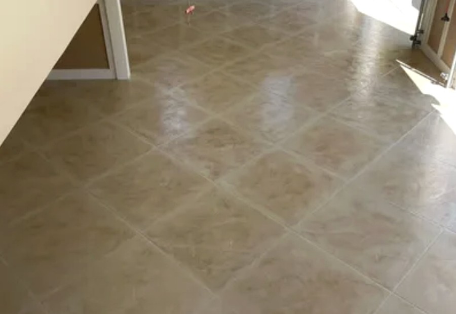 Interior overlay with tile pattern